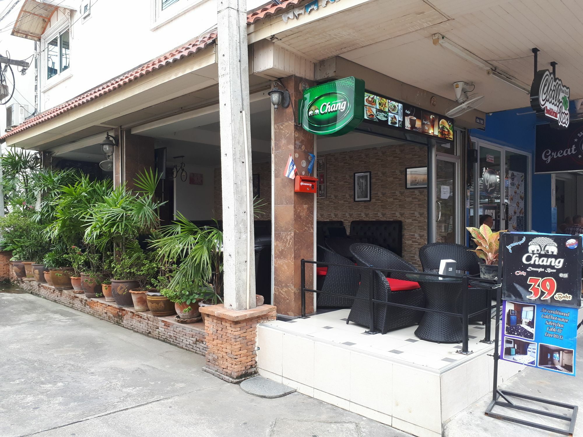 Chill Inn Pattaya Exterior photo